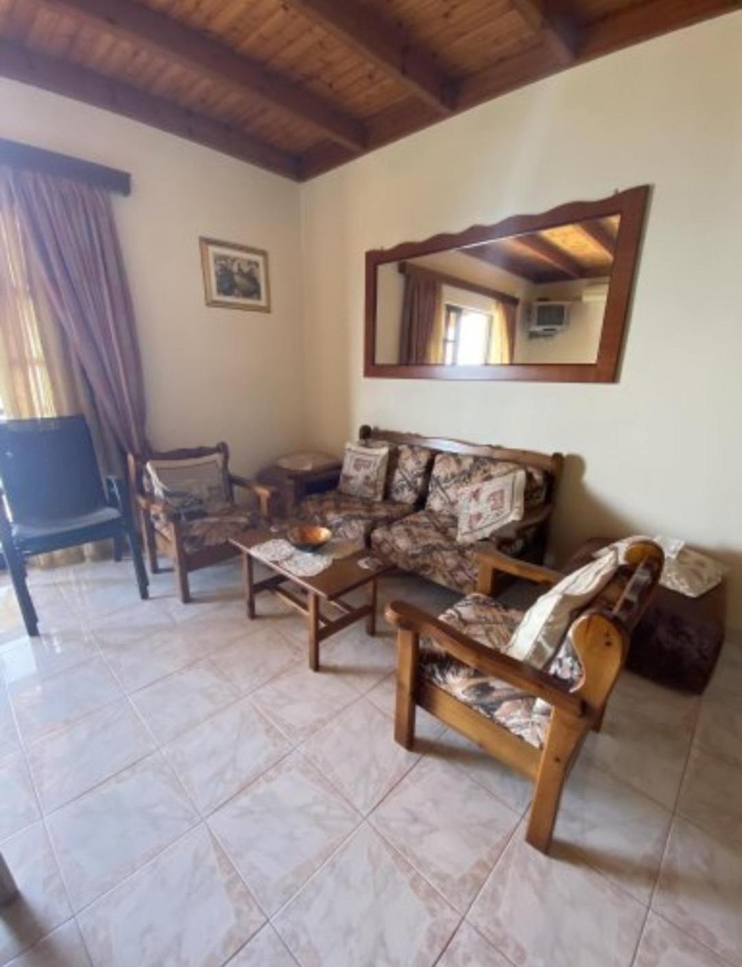 Emilios See View Apartment